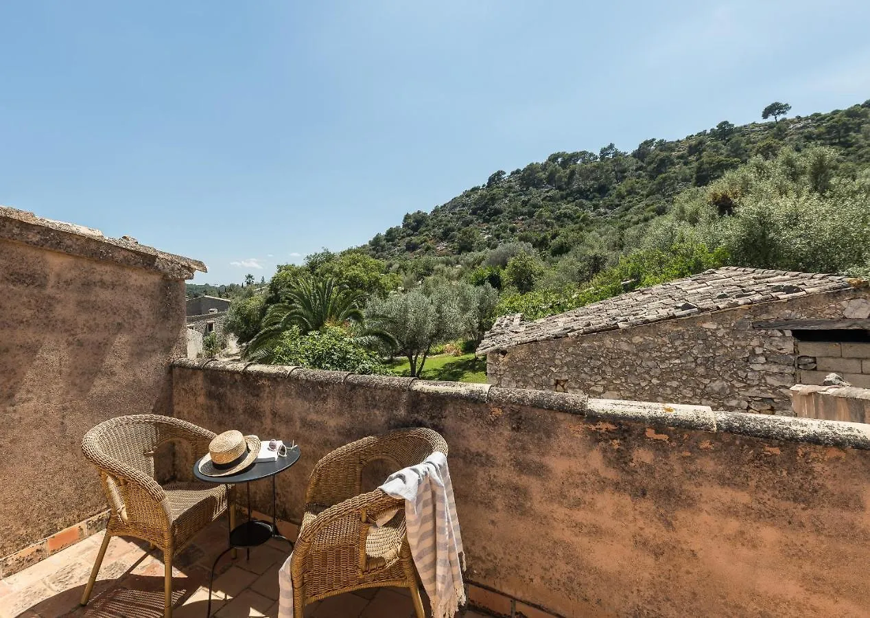 Ca'N Beneit Hotel Binibona